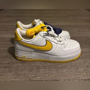Nike White and Yellow Sneakers Classic Design